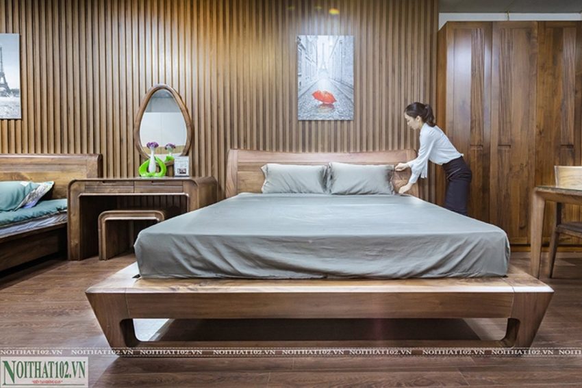 Giường gỗ óc chó GOC-03 kiểu dáng chân quỳ hiện đại sang trọng