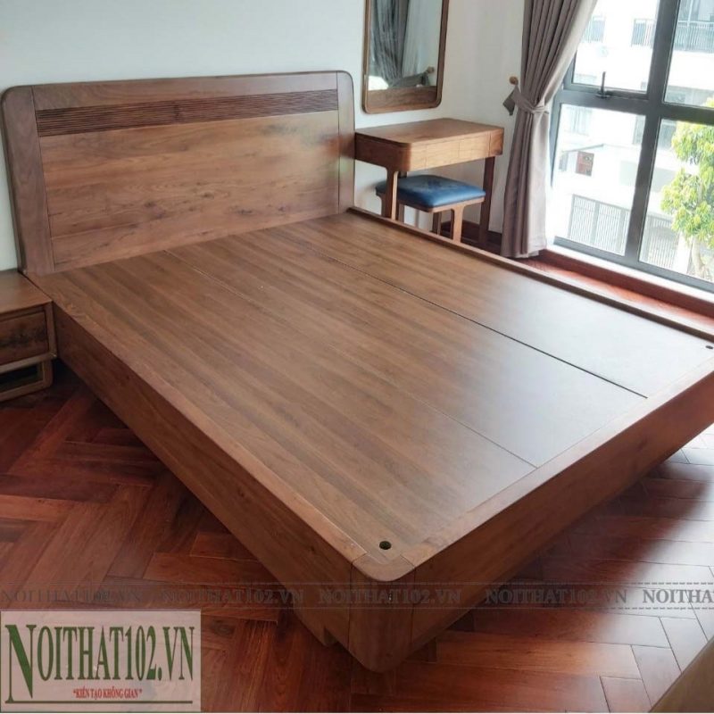 Ảnh tổng thể giường gỗ óc chó GOC-05 phô diễn vân gỗ và kiểu dáng