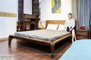 giuong go oc cho kieu nhat chan dung